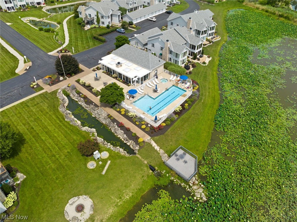 Pointe Falls - Residential