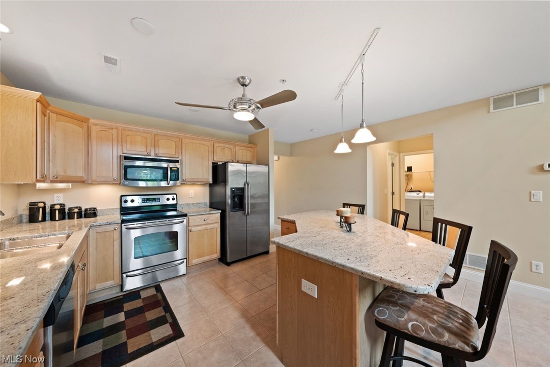 Pointe Falls - Residential