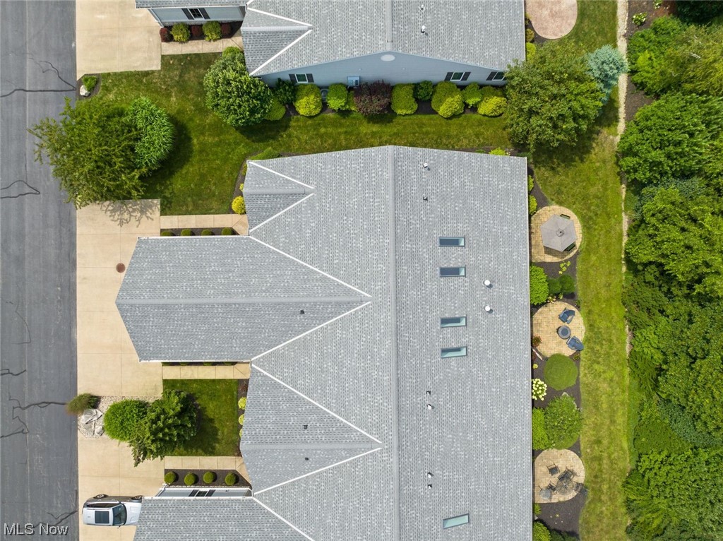 Pointe Falls - Residential