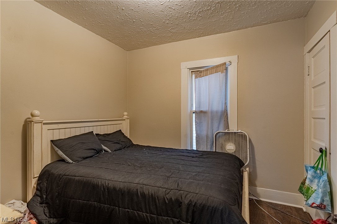 West Smith & Jordans Western - Residential Income