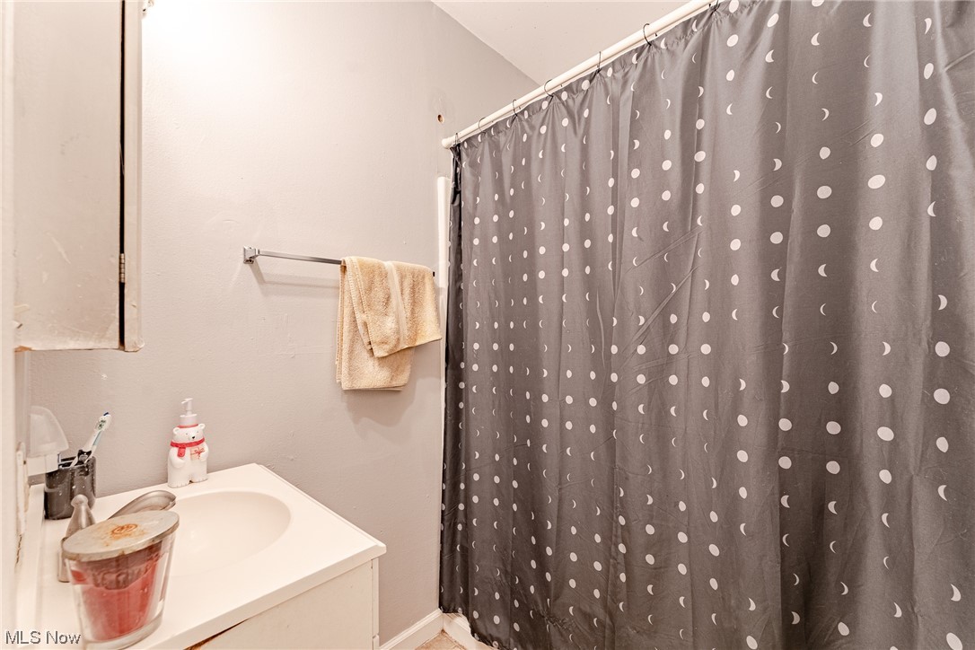 West Smith & Jordans Western - Residential Income