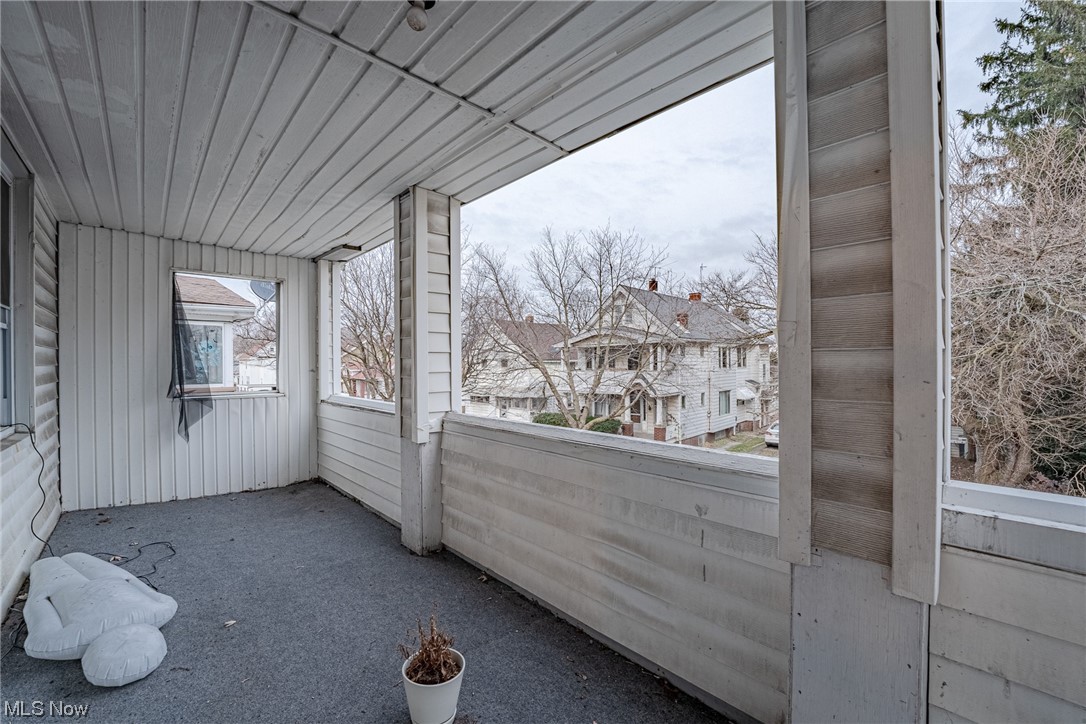 West Smith & Jordans Western - Residential Income