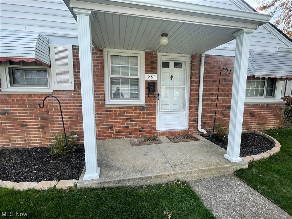 Benton Village Condo - Residential