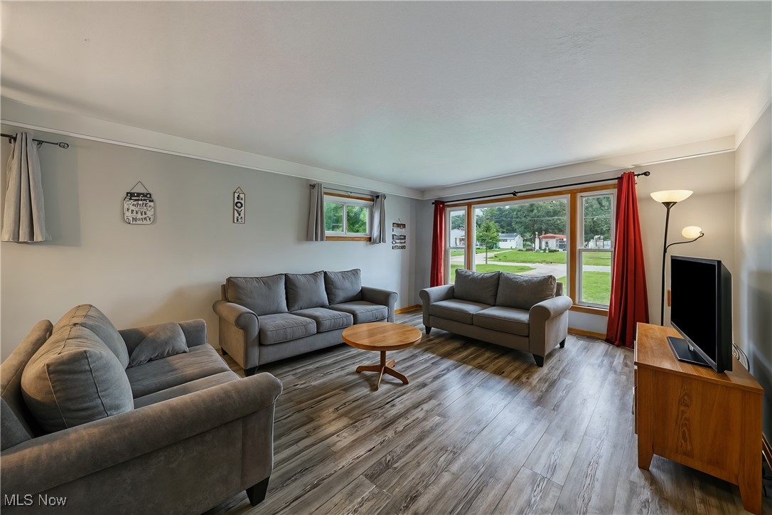 10760 Meadowbrook Drive