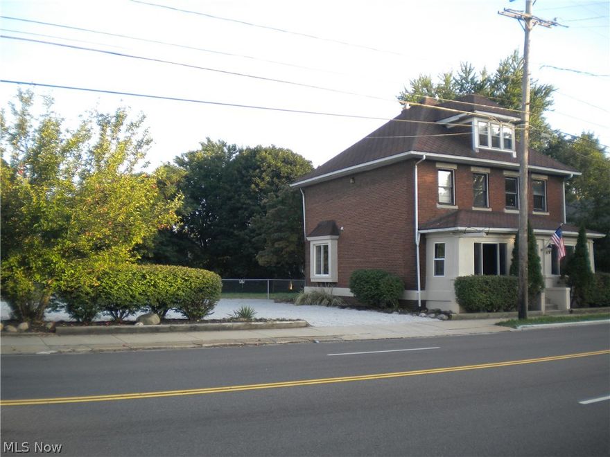 Currently used as two family. See city for zoning and possible uses. Past uses are two family,beauty shop,office . Solid tenants in both units paying 500.00 and 545.00 plus gas and electric. Fantastic curb appeal and quality. Large parking lot to go with sale! newer furnace and 12k new roof completed last month.