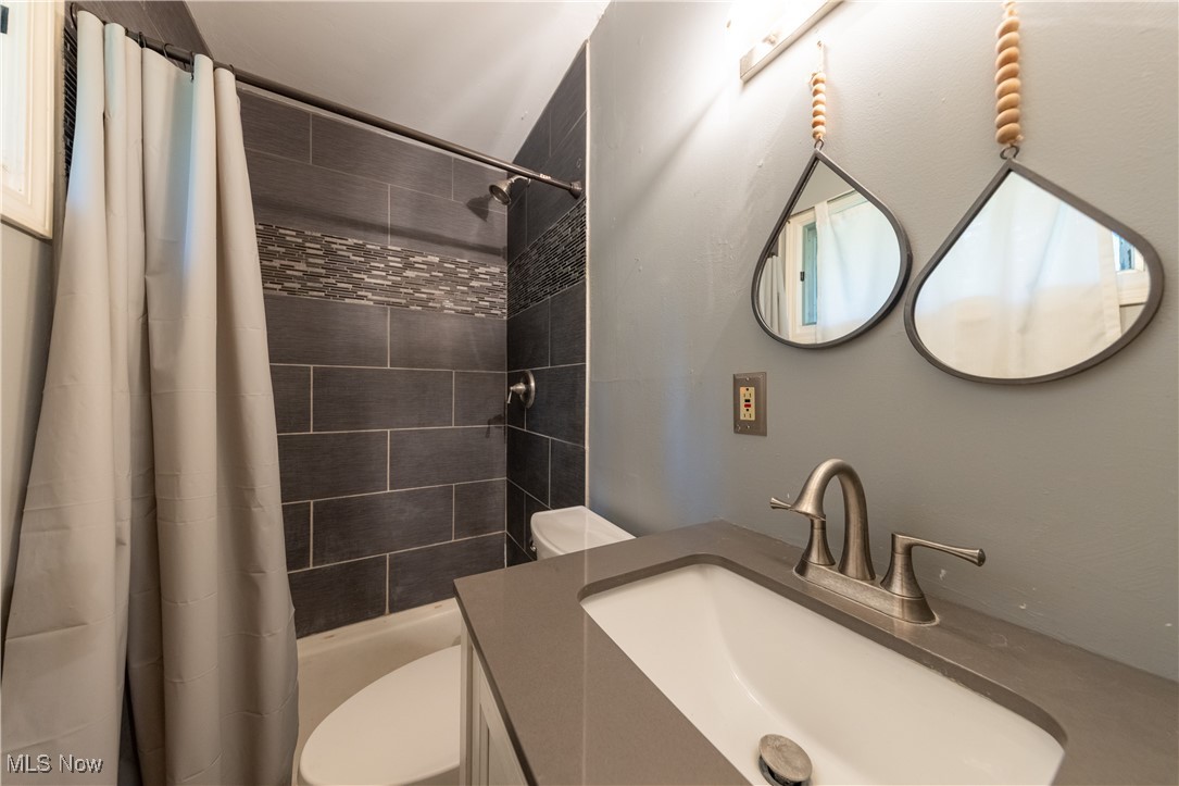 Bainbridge Heights - Residential Lease