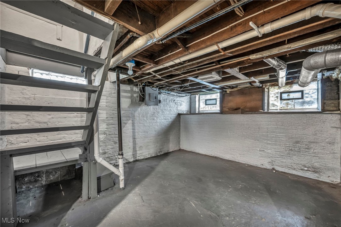 3704 W 36th Street, Cleveland, Ohio image 22