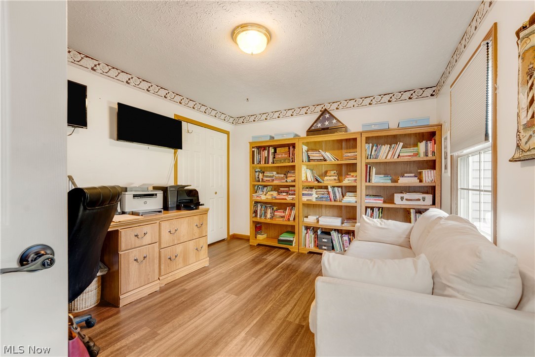 7660 Acorn Court