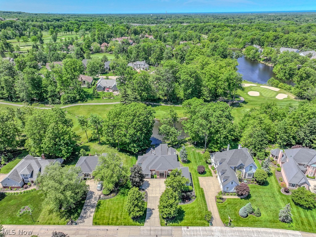 7290 Hunters Trail