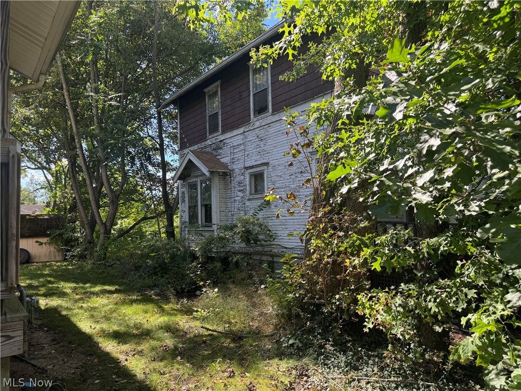 838 Fess Avenue