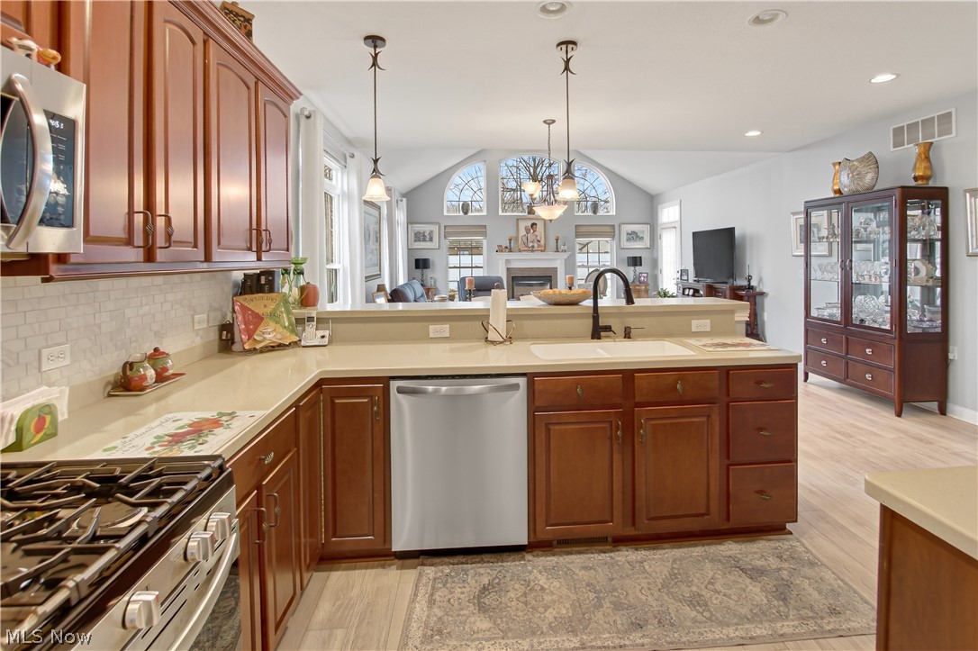 Shepherds Glen Condo Ph 01 - Residential