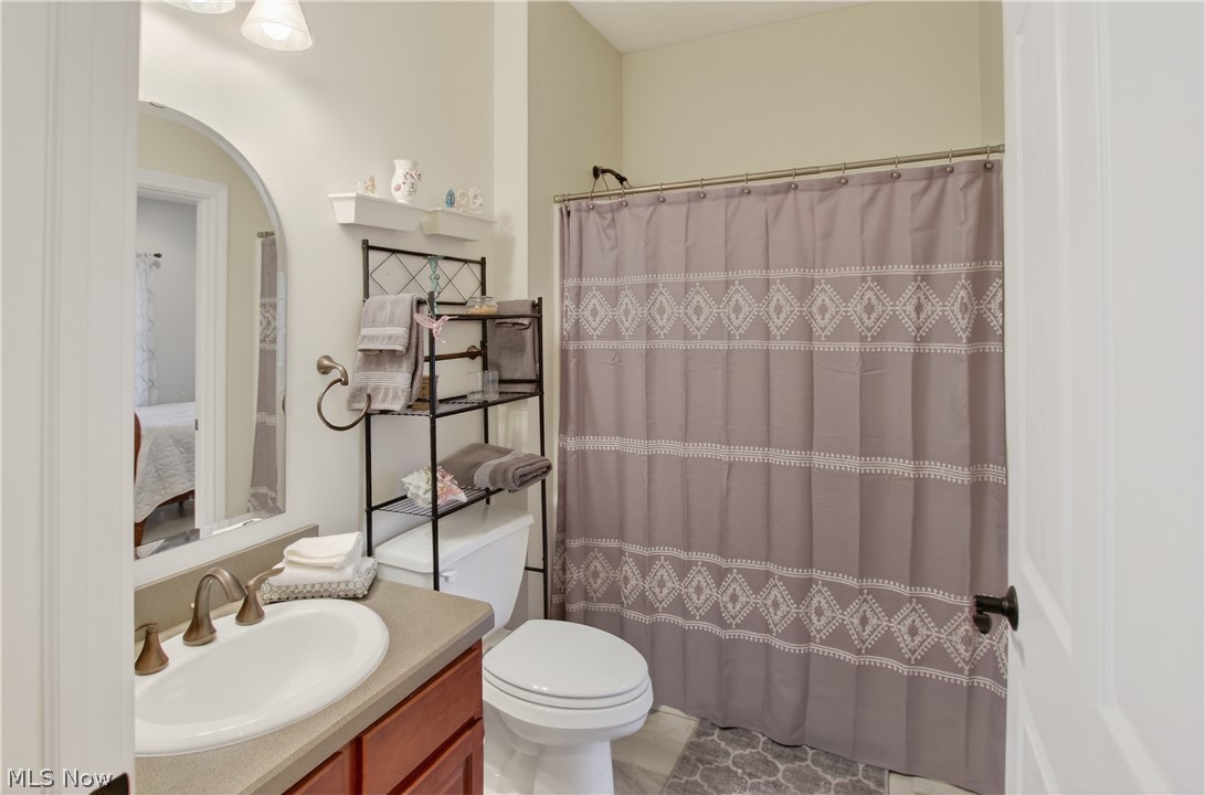 Shepherds Glen Condo Ph 01 - Residential