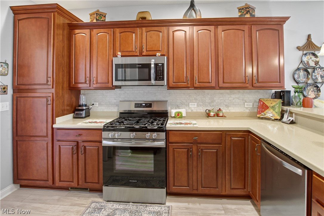 Shepherds Glen Condo Ph 01 - Residential