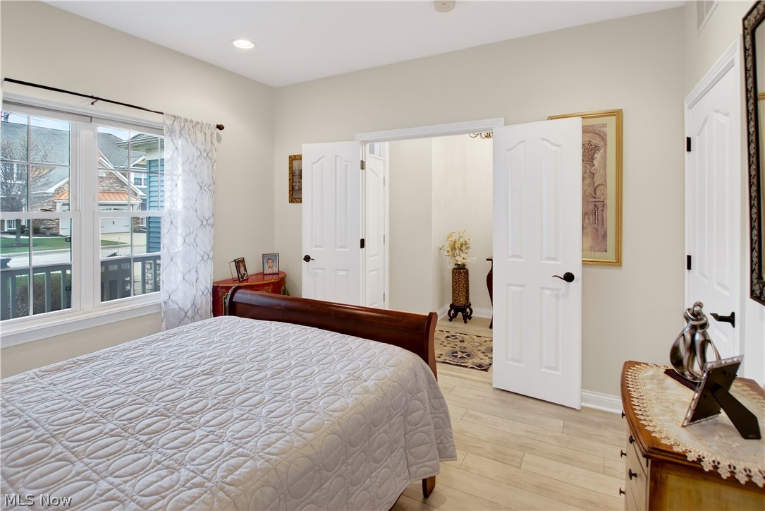 Shepherds Glen Condo Ph 01 - Residential