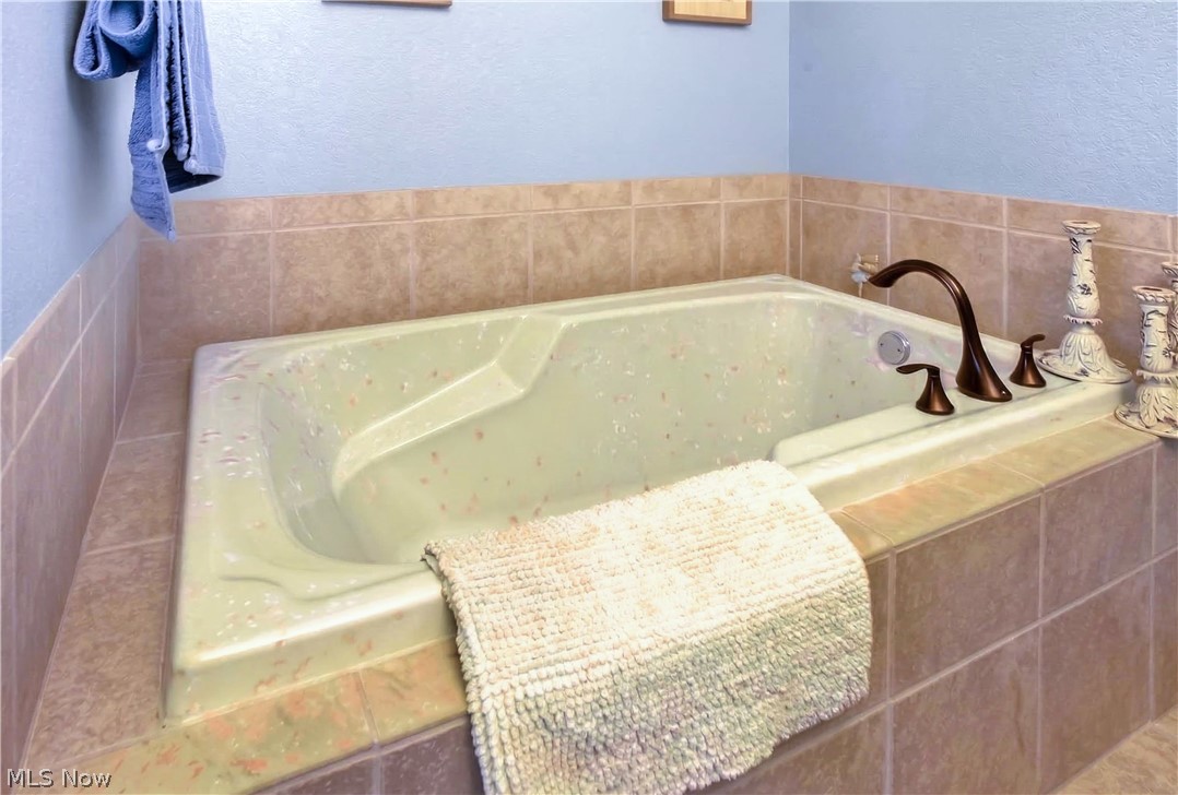 Shepherds Glen Condo Ph 01 - Residential