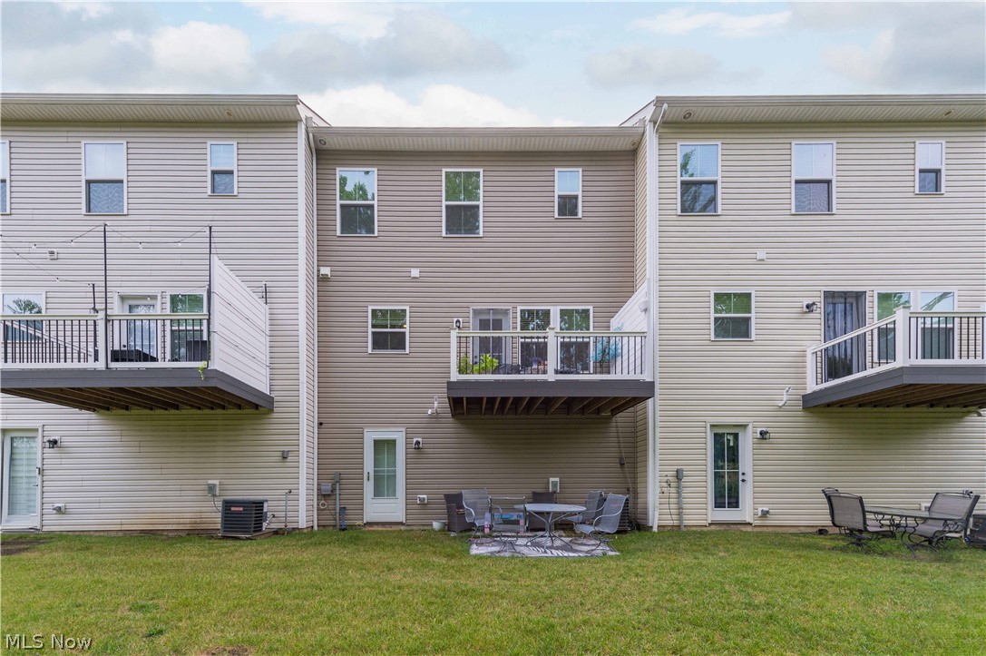 1422 Chateau Place