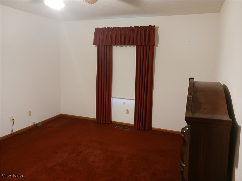 Avon Woods Condo - Residential