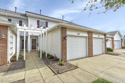 15790 Foxglove Lane, Middleburg Heights, OH 44130 - #: 5146032