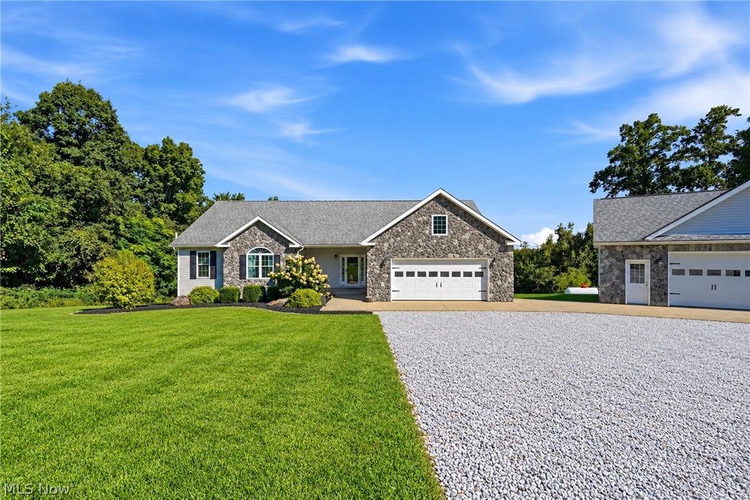 37517 Harry's Ridge road