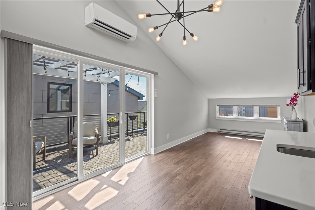 Breakwater Bluffs Lt Twnhms S - Residential