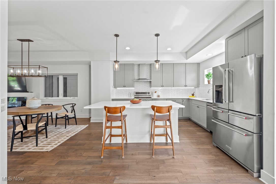 Breakwater Bluffs Lt Twnhms S - Residential