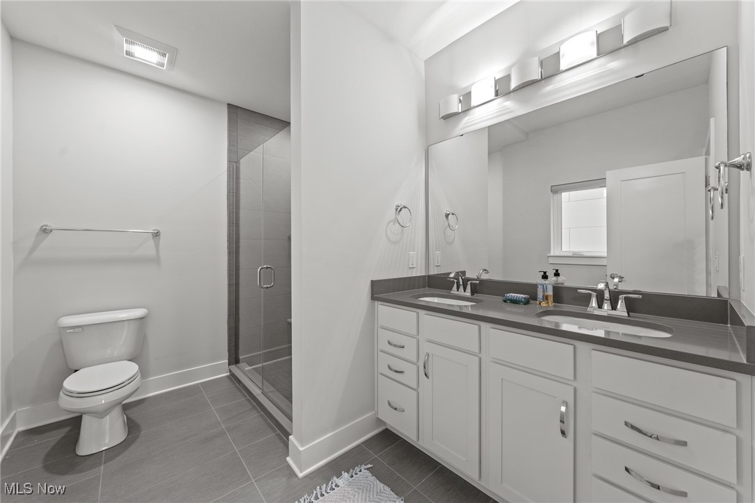 Breakwater Bluffs Lt Twnhms S - Residential