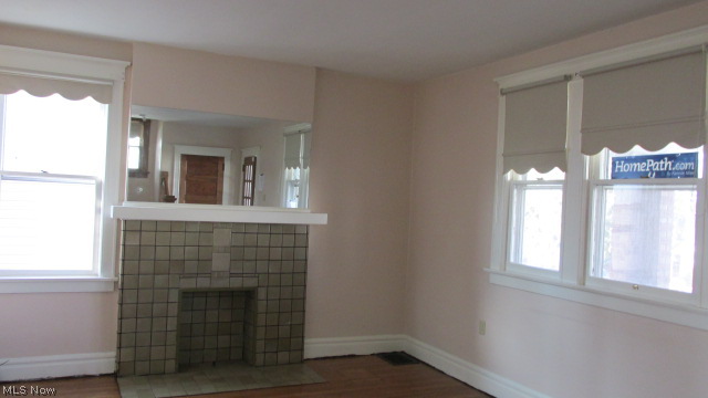 Hillcrest 02 - Residential