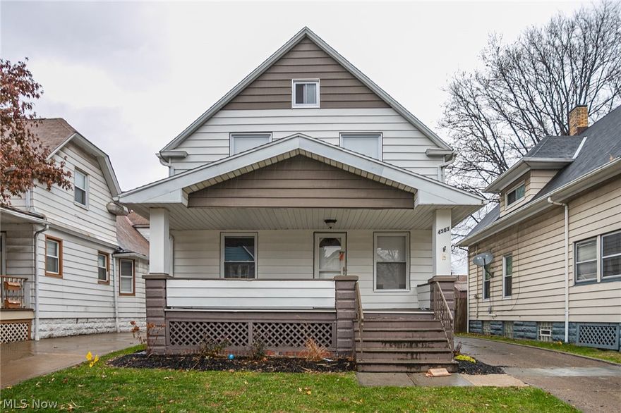 The downstairs unit is vacant and available for showings. The upstairs unit has a tenant in a lease through 6/30/22, paying $700/month. Both units offers new carpet throughout, fresh paint and newer windows. The open concept kitchens are updated and have new cabinets. Updated bathrooms. Nice size rooms with new carpet and spacious closet space.