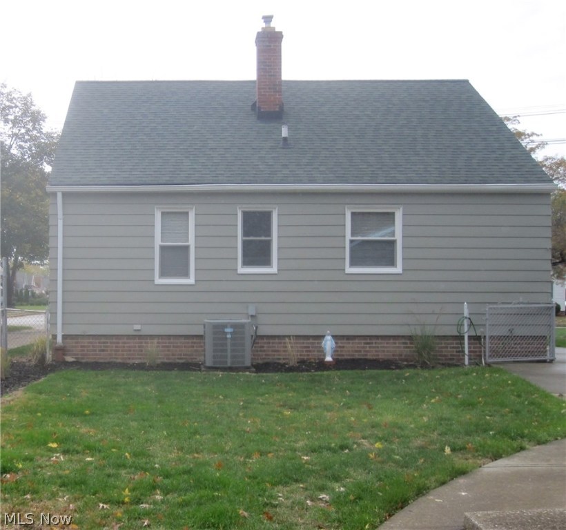 Grand Blvd - Residential