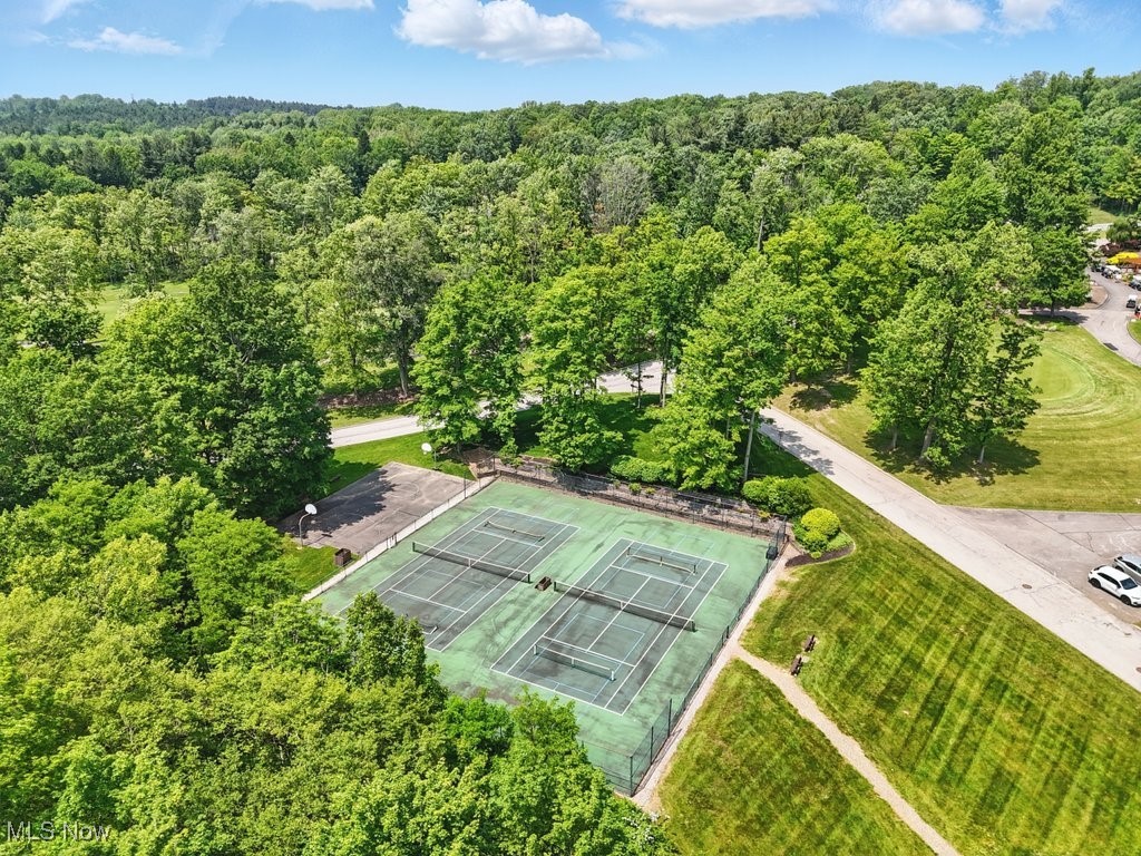 Chagrin Falls, Ohio 44023, United States, 2 Bedrooms Bedrooms, ,2 BathroomsBathrooms,Residential,Contingent,145600