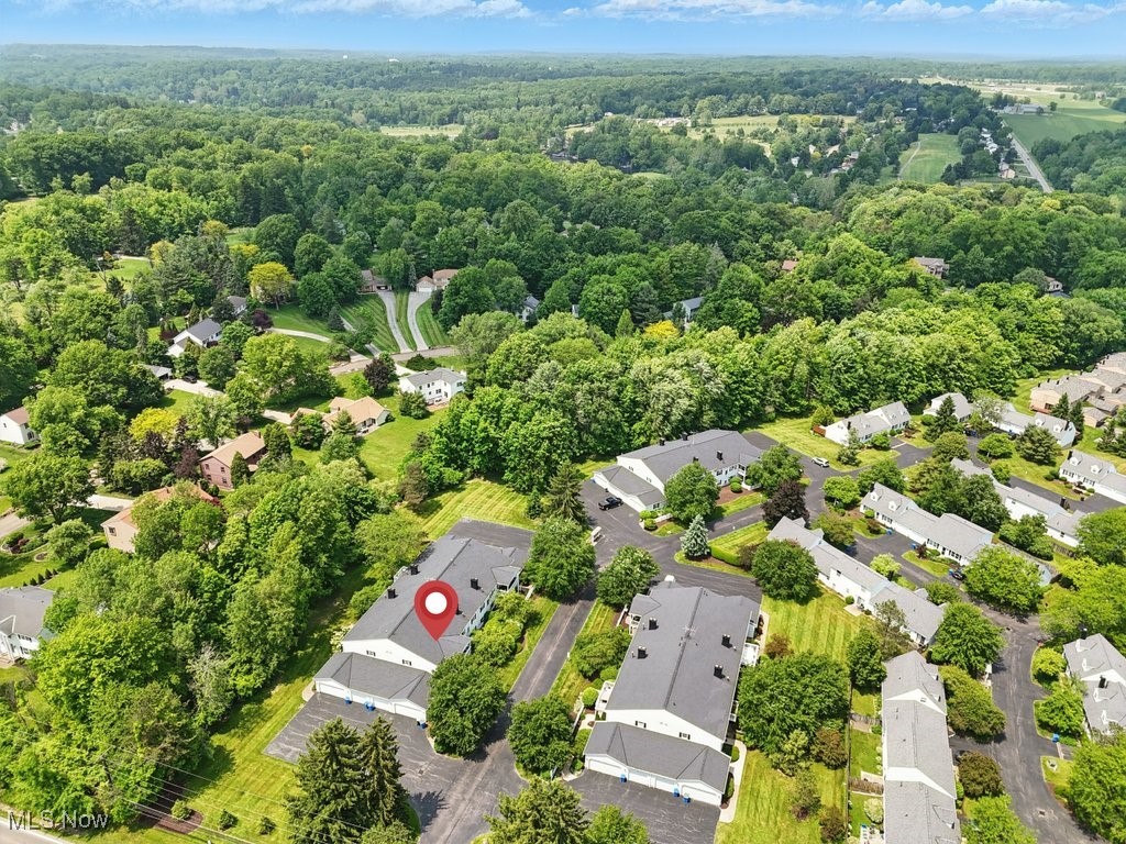 Chagrin Falls, Ohio 44023, United States, 2 Bedrooms Bedrooms, ,2 BathroomsBathrooms,Residential,Contingent,145600