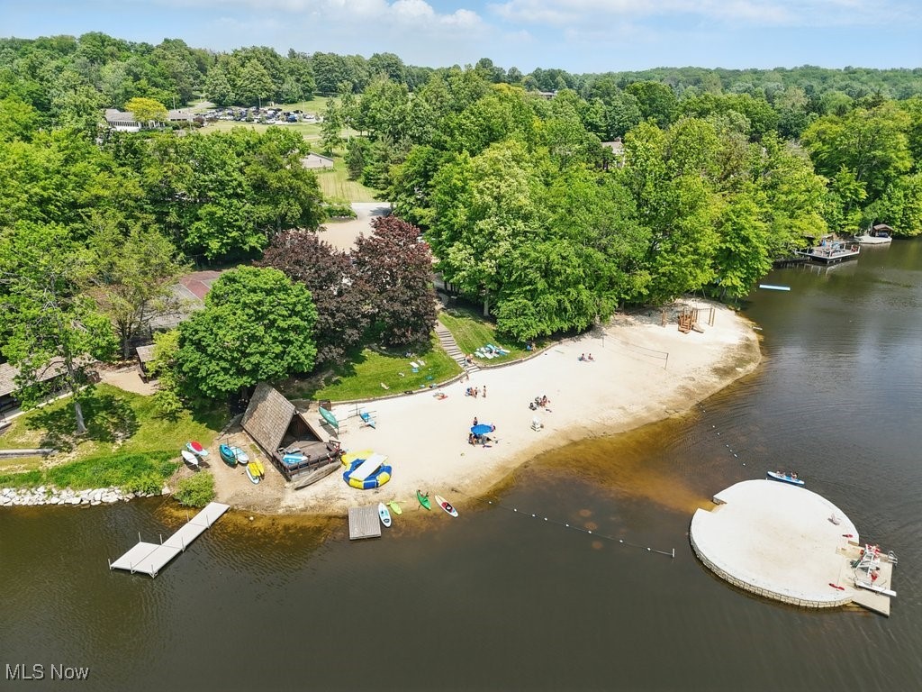 Chagrin Falls, Ohio 44023, United States, 2 Bedrooms Bedrooms, ,2 BathroomsBathrooms,Residential,Contingent,145600