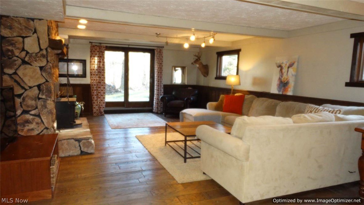 Walnut Trace - Residential