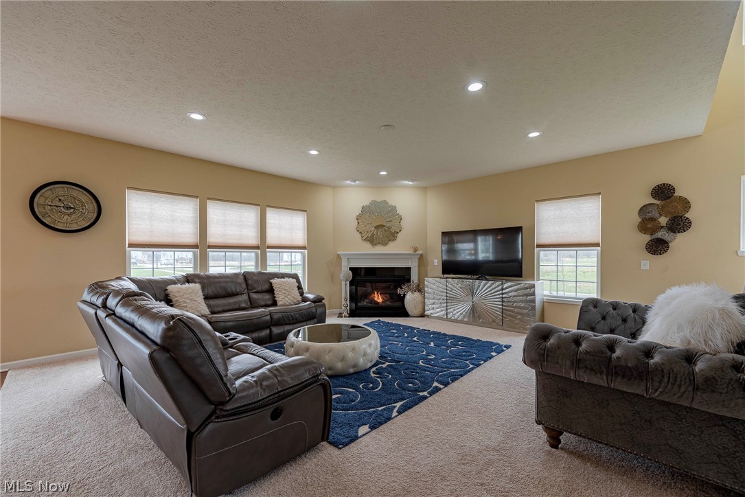 Reserve At River Oaks Sub - Residential