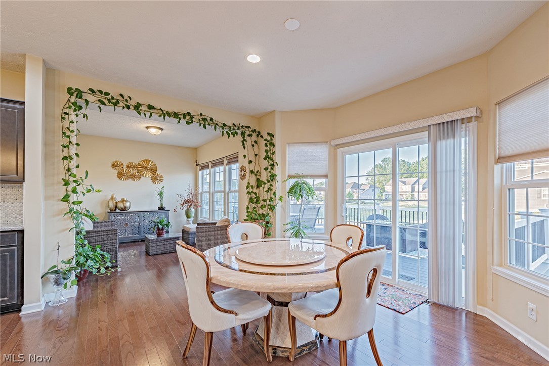 Reserve At River Oaks Sub - Residential