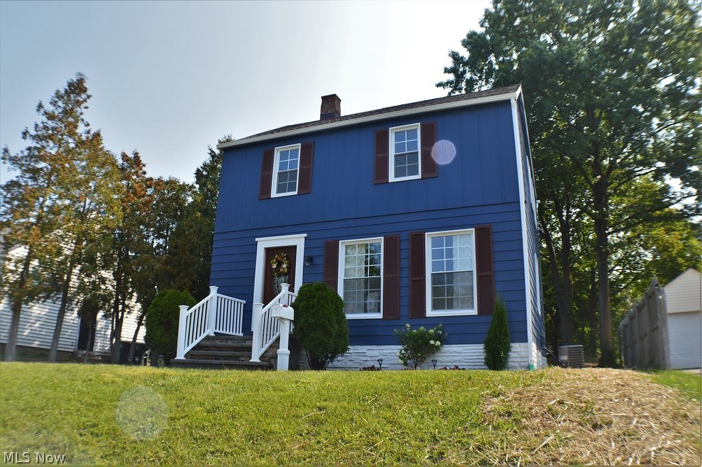 Having a hard time finding a move in ready home with updates throughout? Welcome Home to 1085 Greenwood Ave! This completely renovated 3Bed Colonial screams versatility and mixed use! Updates include Brand new paint throughout all interior walls as well as exterior siding, Brand new beautiful Laminate Wood flooring on entire first level and Brand new carpet starting at stairway going throughout entire 2nd level. Additional updates include Brand new mechanicals (furnace, hot water tank and air conditioner!!!) new roof, new electric garage door opener, completely renovated kitchen, bathroom, and a partridge in a pear tree! this home is truly a MUST SEE! In close proximity to new grade school, Hawkins ave park, and stores.
