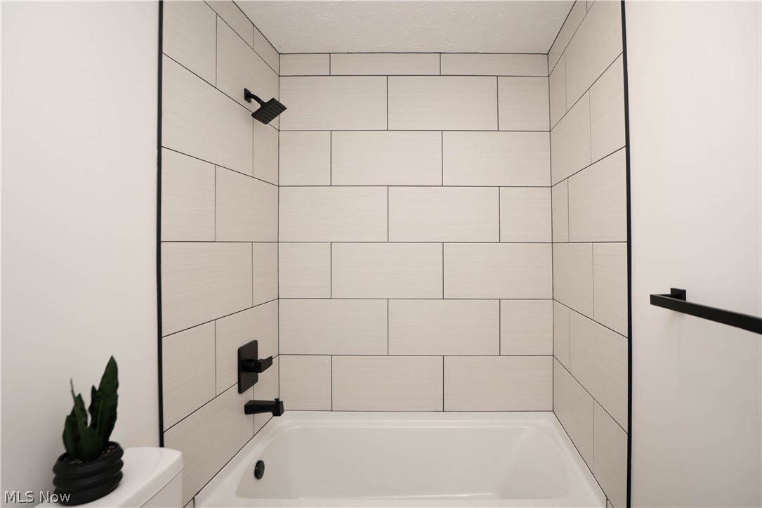 Hidden Knolls Estates - Residential