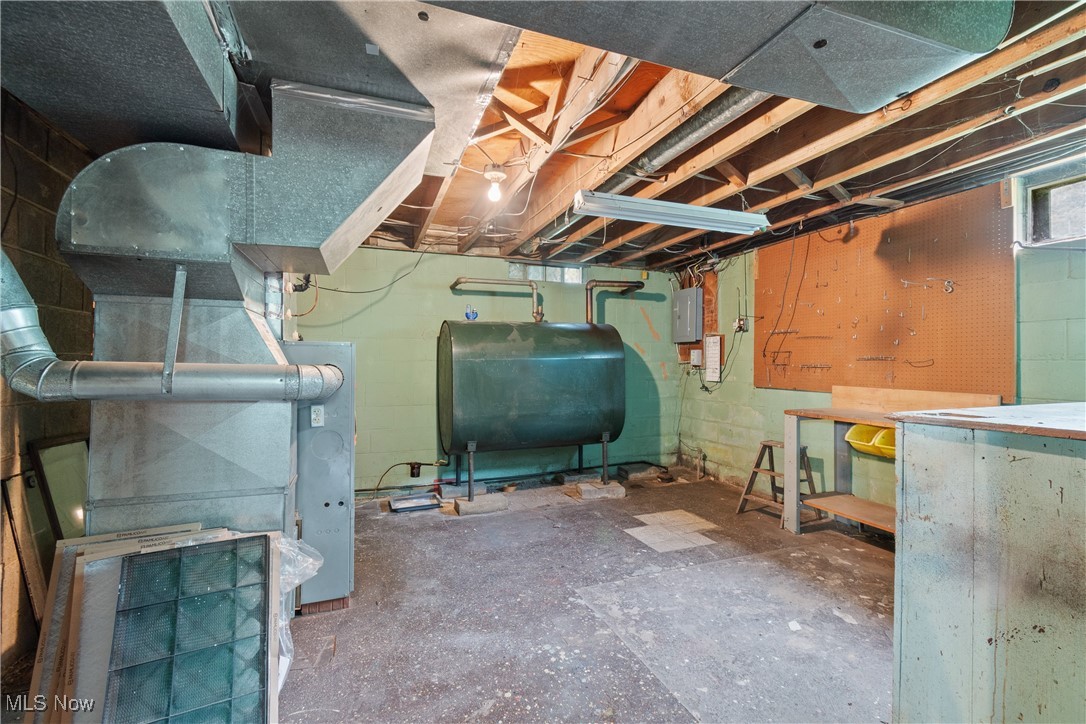 4937 Stevens Road, Akron, Ohio image 31