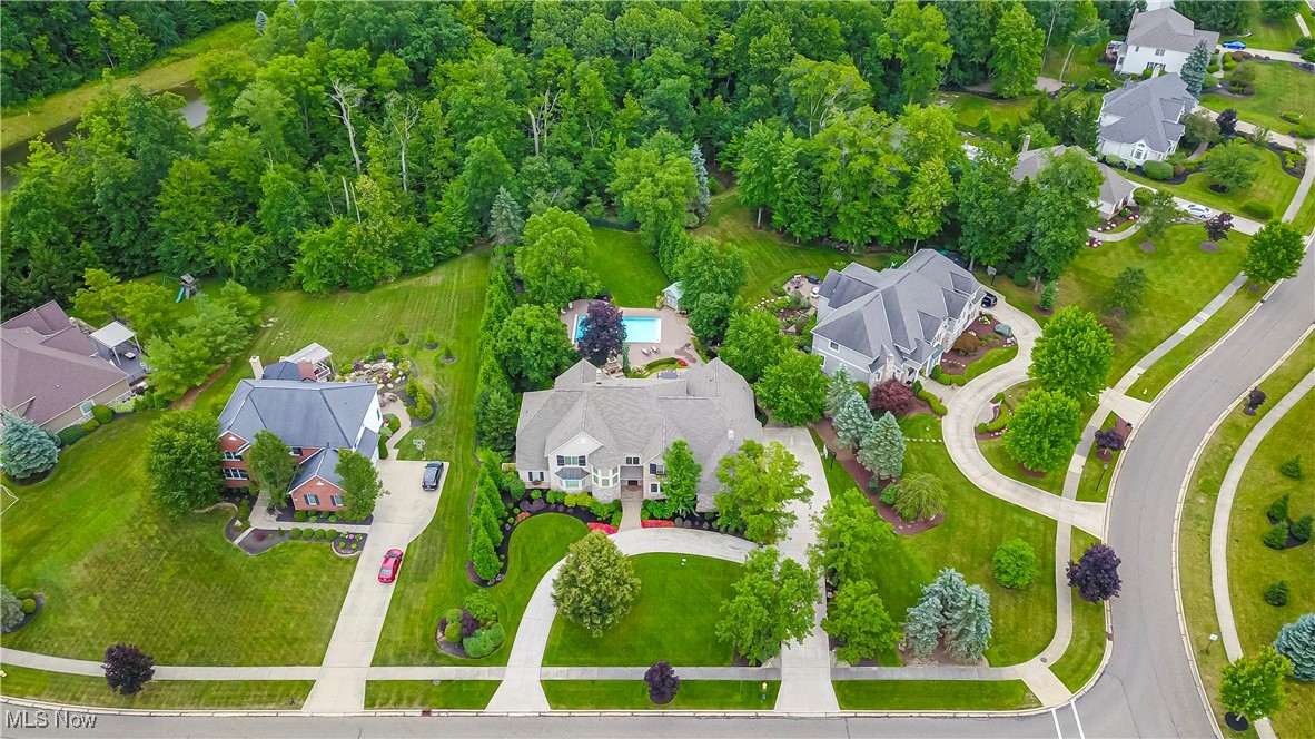 6595 Dorset Lane, Solon, Ohio image 3