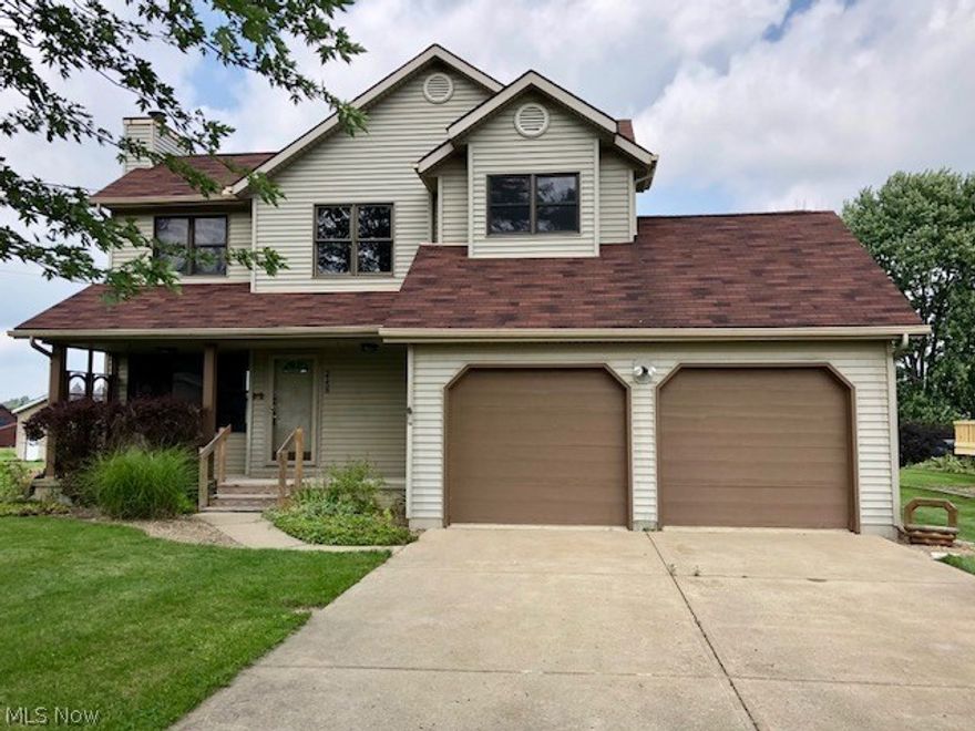 Move right in!! This lake view home has new carpet throughout, new laminate in the kitchen and baths, new countertops with tiled back splash, and the whole house is freshly painted. The basement offers a recreation room and ample storage. The deck gives you a great view of the water to enjoy 3 seasons a year. The yard is nice sized and has a 12x20 storage shed. Enjoy the benefits of a Gated Community that offer Lake privileges, park areas, and a lodge.