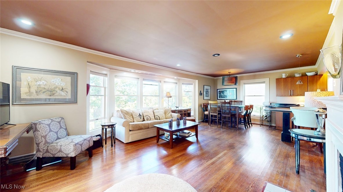 Mathews & Gilbert - Residential