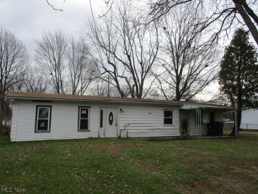 This large yard home in Grafton, Ohio comes with great property potential ready for your decorating designs. It is a cozy ranch with two bedrooms and one bathroom. Enjoy cook outs with friends in the park-like back yard. Tell stories around your own fireplace. Relax and unwind in your private hot tub. Property is on a quite street adding to its peaceful surroundings. This property is owned by HUD and is being sold in as-is condition. HUD will not make any repairs. HUD Case # 412-529616. This property is managed by Matt Martin Real Estate Management.