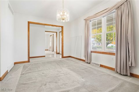 Tiny photo for 635 Quinten Avenue NW, Strasburg, OH 44680 (MLS # 5179039)