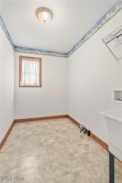 Tiny photo for 635 Quinten Avenue NW, Strasburg, OH 44680 (MLS # 5179039)