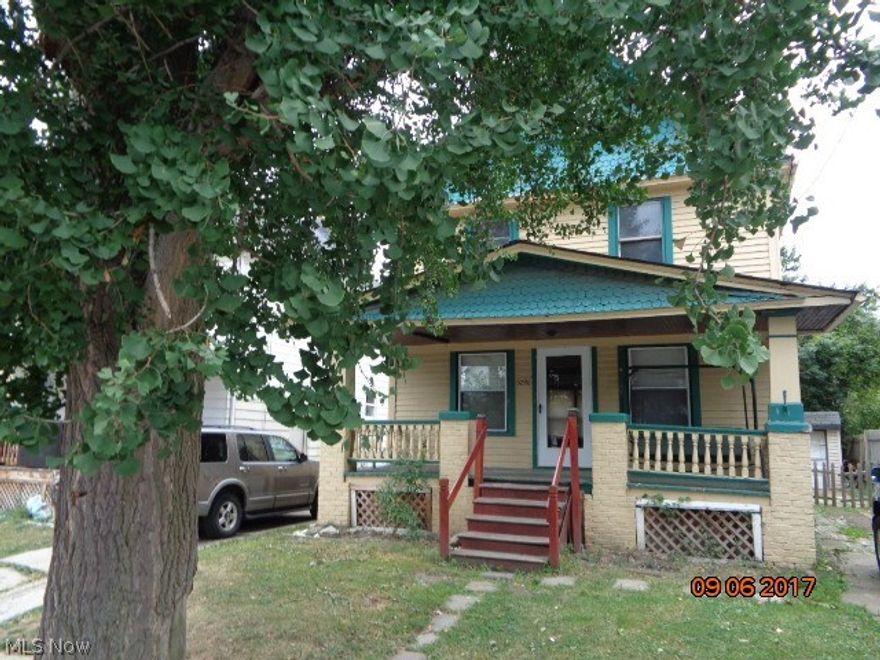 This three bedroom Colonial features formal dining room with built ins, Three bedrooms and walk up attic that could be easily finished into additional living space.  Full basement with separate work room.  Motivated seller! easy to show