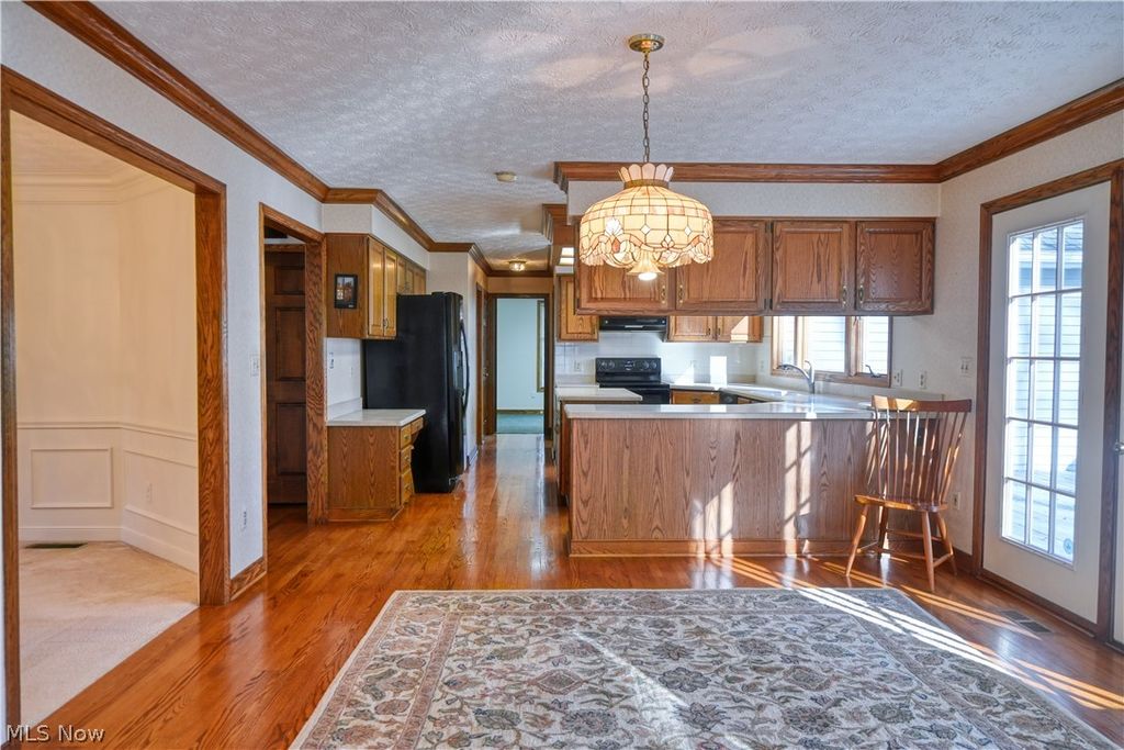 Photo of 235 Bridgewater Circle, Hudson, OH 44236 (MLS # 5191050)