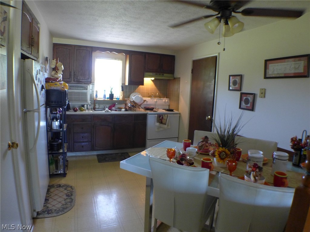 Hopkins Heights - Residential Income