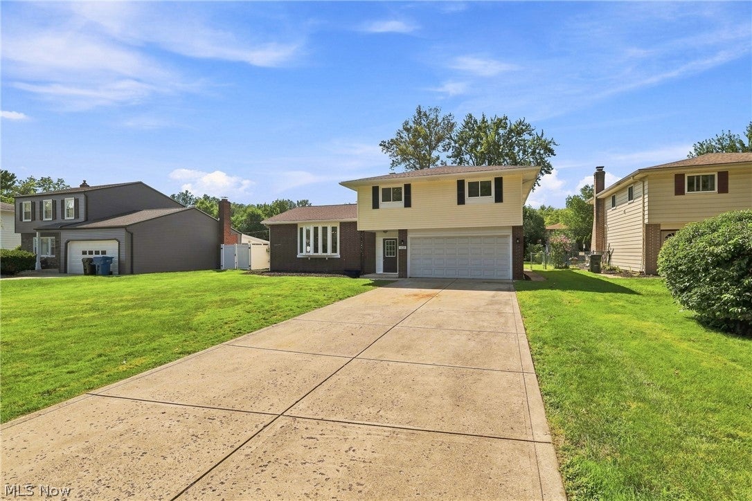 6126 Park Ridge Drive