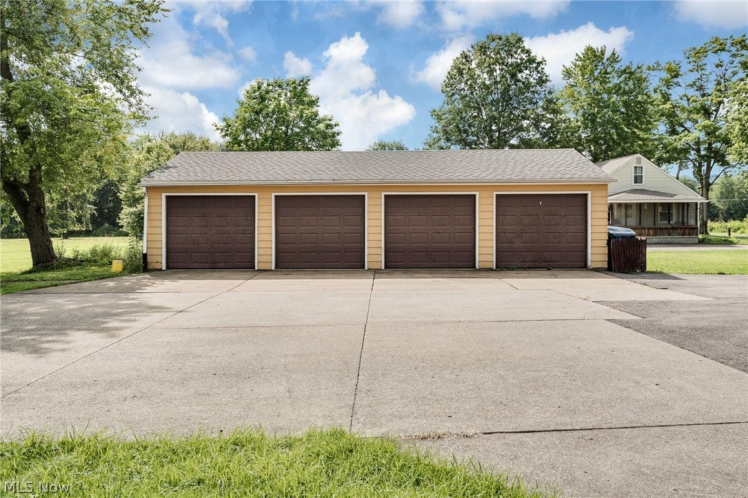 7846 Thompson Sharpsville Road NE