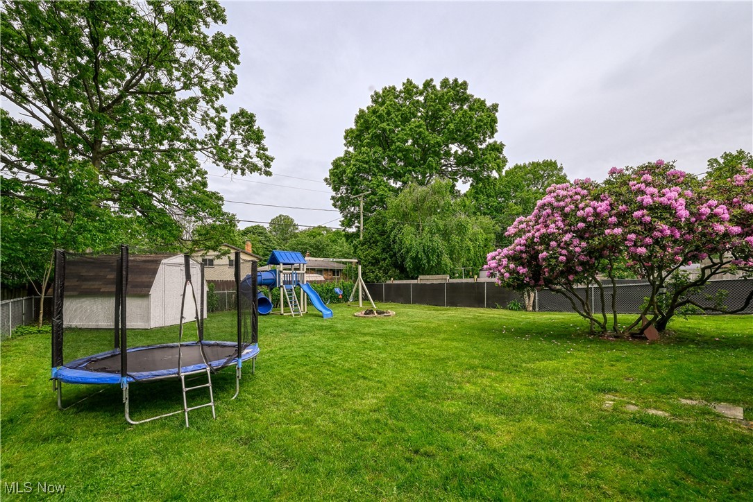 488 Spaulding Drive, Kent, Ohio image 25